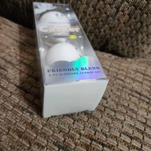 Casper Blending Sponge Glow In The Dark 2pc Profusion Casper The Friendly Ghost - Picture 6 of 8